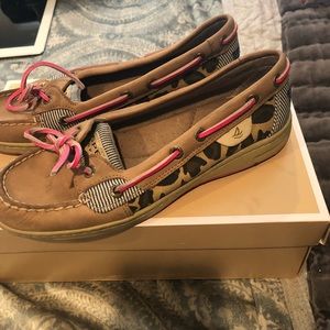 Sperry shoes